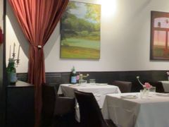 -LESCEDARS Brasserie Bistro香柏树