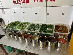 -文山荷鲜居(翠湖店)