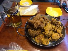 -BHC炸鸡(明洞总店)