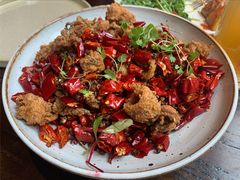 辣辣子鱿鱼-Brut Eatery悦璞食堂(建国东路店)