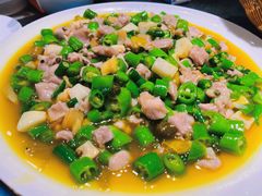 -万重锦·人文川菜馆(骡马市店)