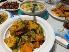 -东北本家小厨(海甸三东路店)