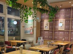 -必胜客(WOW昙华林店)