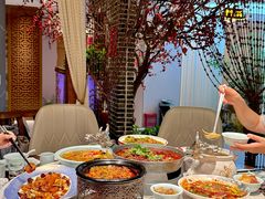 -万重锦·人文川菜馆(骡马市店)