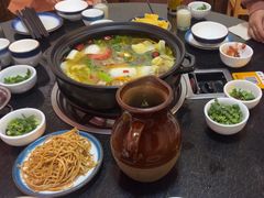 -赵氏烩泽腊排骨火锅店(近华浦路店)