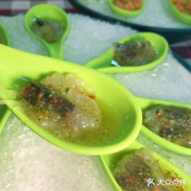 在佛山!反复去吃的顺德鱼生!本地人才推荐!