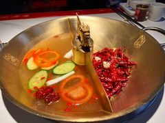 -小龙翻大江文化火锅(宽窄店)
