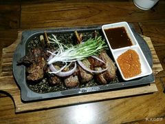 大漠烤羊排-疆文化新疆欢乐餐厅(金牛万达店)