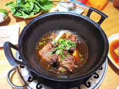 -茸梅路右拐龙虾-农家菜(松江店)