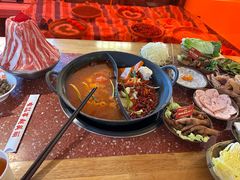 -赵美丽·重庆社区火锅·直营店(火车东站·中豪国际店)