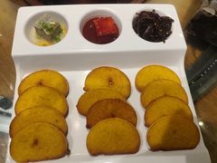 炸窝窝头-南门四季铜锅涮肉(东坝店)