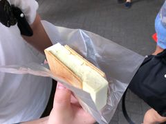 -詹爷爷乌节路街头冰淇淋