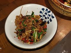 -洞庭土菜小炒馆(易发广场店)