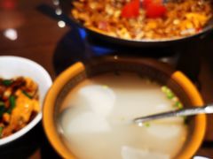 -富正毅三下锅·湘西韵味(天门山索道店)