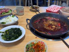 -歪胖子重庆老火锅(淮安楚州万达店)