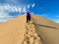 -亿利库布其七星湖沙漠生态旅游区