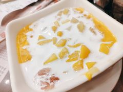 杨枝甘露-仁信老铺甜品(北京路店)