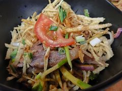 牛肉拉面馓子涼拌-胡同彭家老铺 新疆拉面