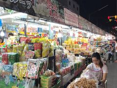 -瓦洛洛传统市场