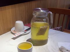 -渝是乎川渝小炒(新世界百货望京店)
