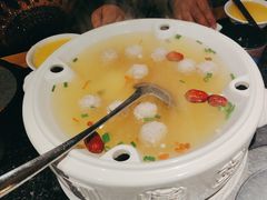 -侯志伟老街炒鸡(广济街店)