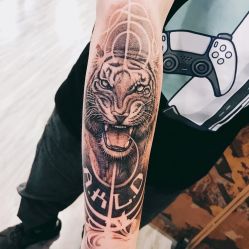 -天道tattoo纹身穿孔工作室