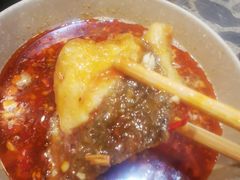 -肖肖酸萝卜鱼火锅(总店)