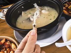 -土砂锅生态山庄·非遗砂锅雅鱼