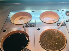 -牛YO寿喜烧·铁板烧和牛火锅自助(市府恒隆店)