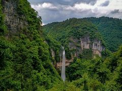 -牛角寨瀑布景区