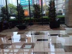 -上海龙之梦万丽酒店