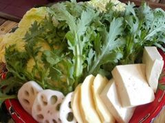 -东镇老火锅(长春路首店)