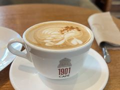 卡布奇诺-1901 Cafe(西四店)