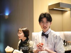 -星巴克臻选(上海合生汇1F店)