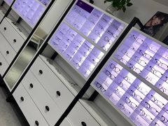 -造寸眼镜·蔡司官方授权店(东门店)