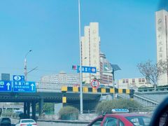 -北京保利大厦酒店(东四十条地铁站店)