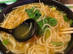 -星林居酸辣米线餐厅