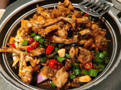 青椒紫苏味-蛙小侠·沸腾砂锅(南山欢乐颂店)