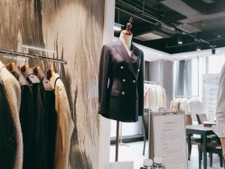 点击看大图 -优山定制西服衬衫大衣(国贸店)