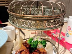 秘制脆皮乳鸽-避风塘(宝山万达店)