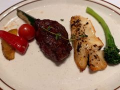 -马克西姆俄罗斯餐厅(通亚街店)