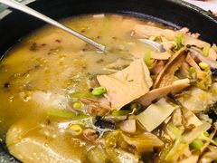 -天天向上素食餐厅(五台山店)
