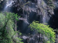 -马岭河峡谷风景区
