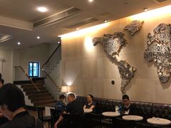 大堂-星巴克臻选(广州沙面店)