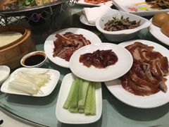 -梅花香里大酒店(郁金香路店)