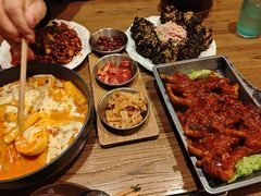 -恩你小木屋·韩式料理(假日广场店)