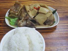 牛蹄+百叶+青菜+饭-老兵牛蹄店(下沙店)