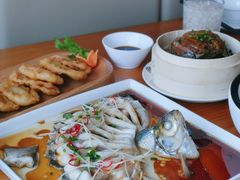 -莲餐厅·湖北菜·潜江小龙虾店(愚园路店)