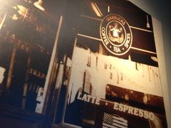 门面-星巴克(红房子店)