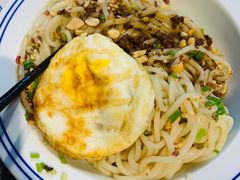 -聚合鑫东北熏酱熟食麻辣面(长阳店)